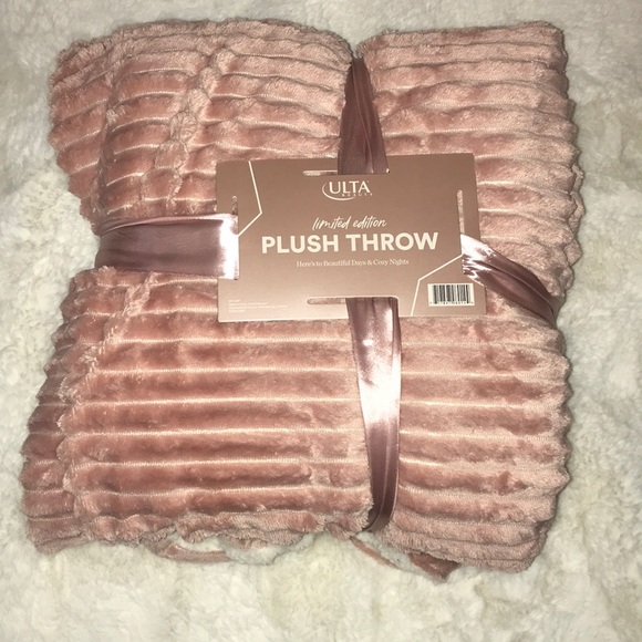 Ulta Beauty Other - Ultra Plush Pink Throw